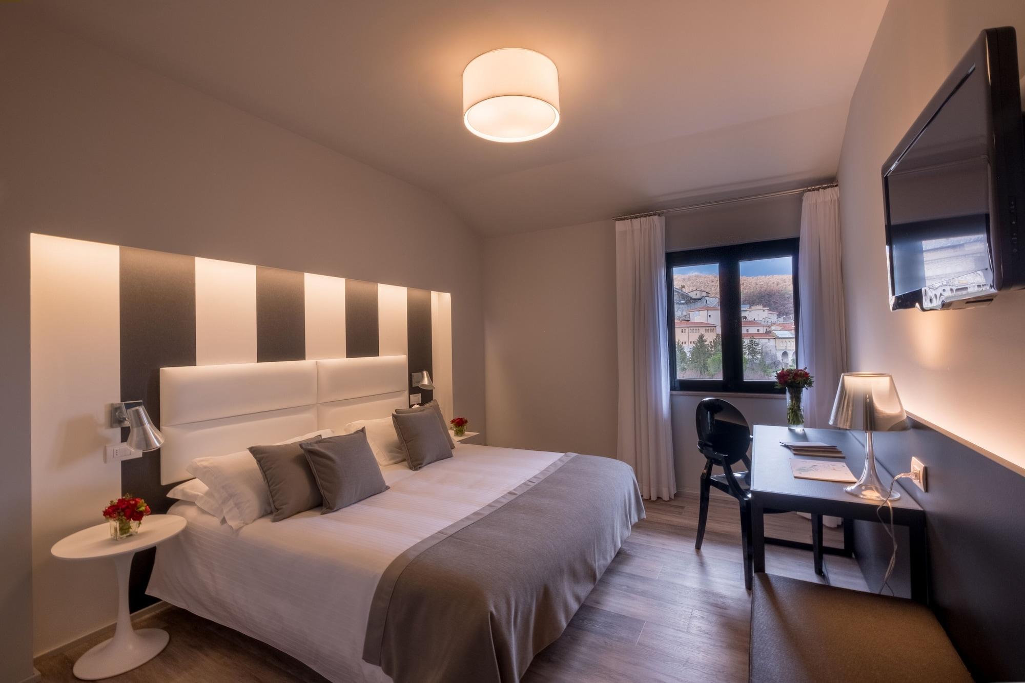 Hotel Monte Meraviglia Cascia Bagian luar foto